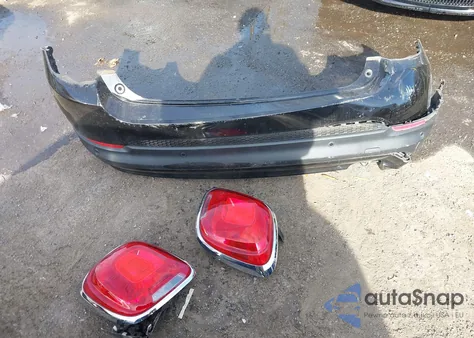 2016 Fiat 500X Lounge z USA, uszkodzony, nr VIN ZFBCFYDT2GP381417